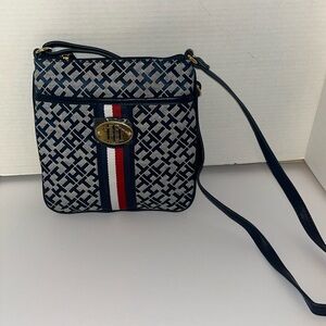 Tommy Hilfiger Shoulder Crossbody Purse navy Blue White TH Monogram Logo